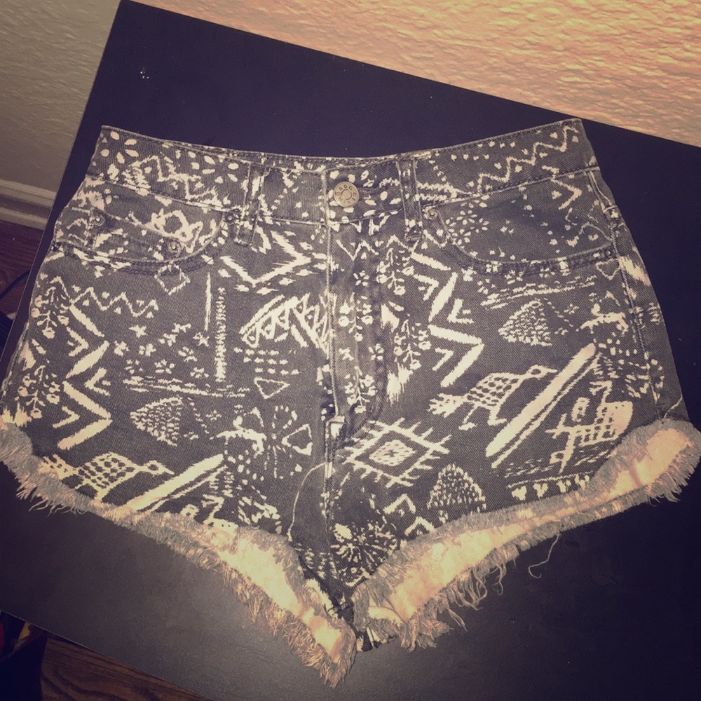 BDG Super High Rise Dolphin Shorts 27w